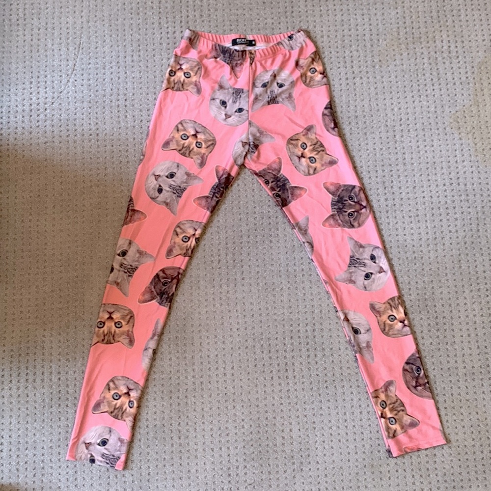 ❤️🐱😻ROMWE LEGGINGS PINK KITTY CAT SIZE: Medium Thin/Lightweight❤️🐱😻